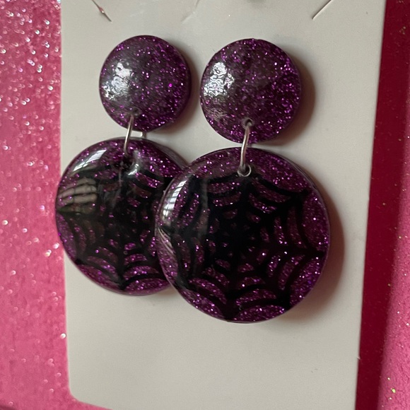 spider web earrings - Picture 3 of 3